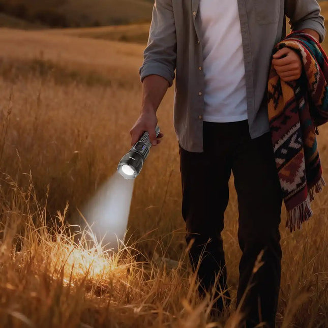 Green Lion Hunter Portable LED TorchFlashlights & Torches